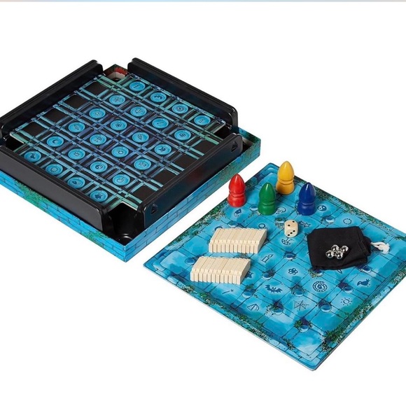 The Magic Labyrinth Board Game - Picture 7 of 7